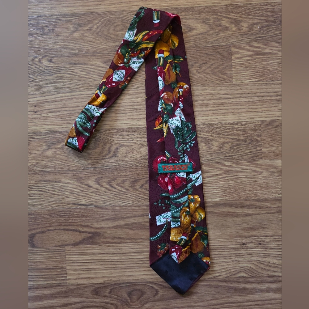 Tabasco Hot Sauce Novelty Tie Burgundy Chili Pepper Food Theme - Picture 2 of 6